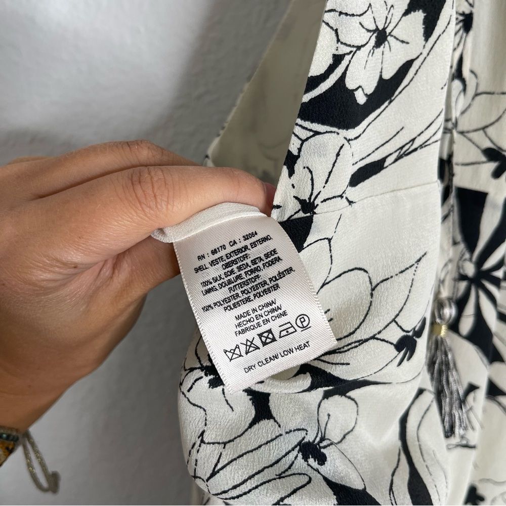 Anthropologie Elevenses Jumpsuit 100% Silk Black and White Floral Wide Leg Small - Picture 5 of 6